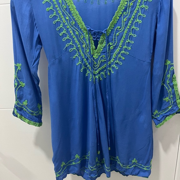 Chach Girls Coverup - Picture 2 of 11